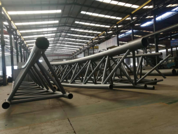 个旧管桁架加工